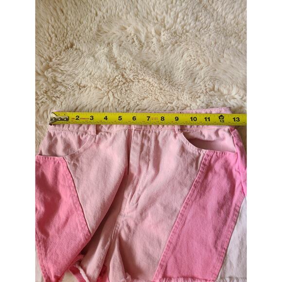 LE Lis Pink White Color Blocked Denim Shorts Women's Size Small EUC - Picture 4 of 5